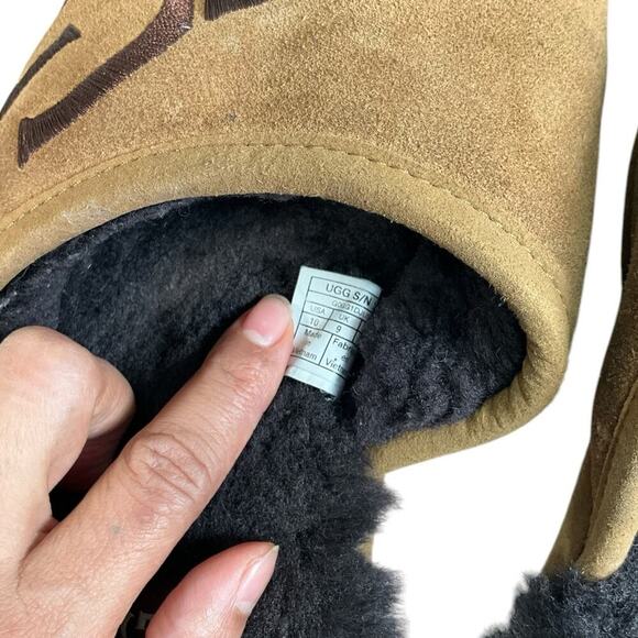 UGG Scuff Logo Chestnut Espresso Slip On Shearing Slipper US 10 Mens Used - Picture 7 of 11